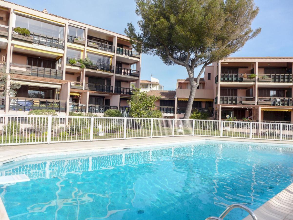 Studio Les Caroubiers-1 By Interhome Saint Aygulf Εξωτερικό φωτογραφία